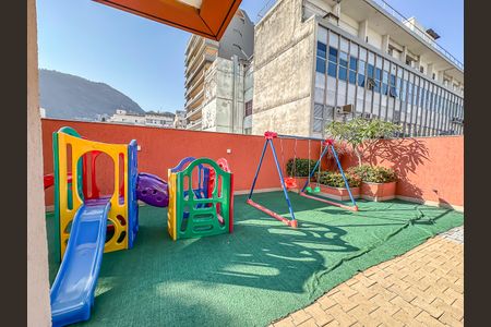 Apartamento à venda com 102m², 4 quartos e 2 vagasÁrea comum