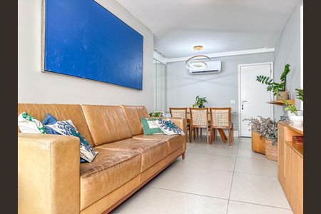 Apartamento à venda com 102m², 4 quartos e 2 vagasSala