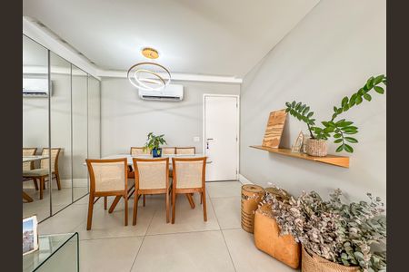 Apartamento à venda com 102m², 4 quartos e 2 vagasSala