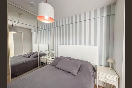 Apartamento à venda com 102m², 4 quartos e 2 vagasSuíte