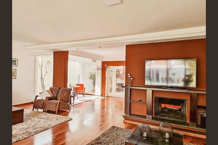 Casa à venda com 510m², 5 quartos e 5 vagas