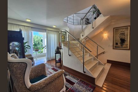 Casa para alugar com 536m², 4 quartos e 2 vagasAntessala