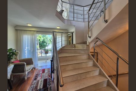 Casa para alugar com 536m², 4 quartos e 2 vagasAntessala