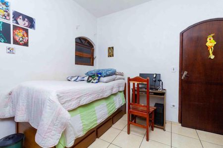 Casa à venda com 304m², 3 quartos e 2 vagasQuarto 2