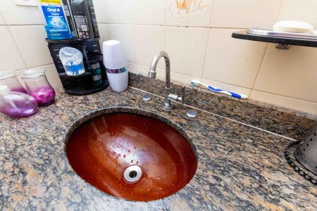 Casa à venda com 304m², 3 quartos e 2 vagasBanheiro 