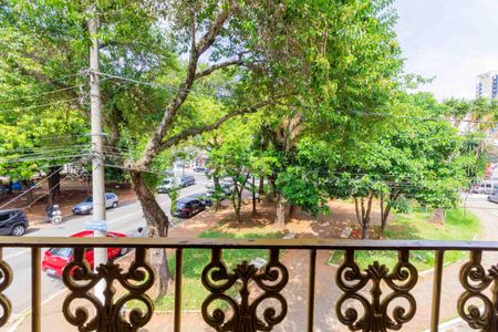 Casa à venda com 304m², 3 quartos e 2 vagasVaranda