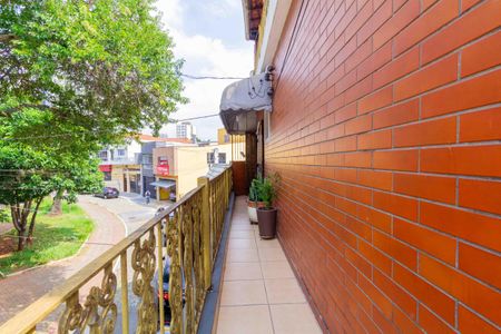 Casa à venda com 304m², 3 quartos e 2 vagasVaranda