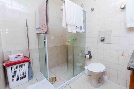 Casa à venda com 304m², 3 quartos e 2 vagasBanheiro 