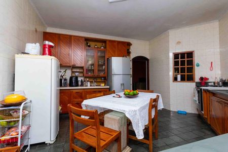 Casa à venda com 304m², 3 quartos e 2 vagasCozinha