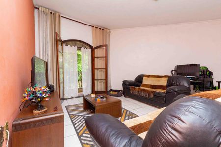 Casa à venda com 304m², 3 quartos e 2 vagasSala