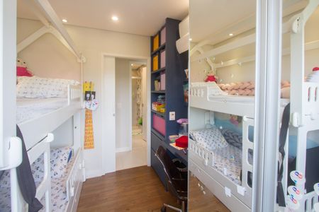 Apartamento à venda com 110m², 2 quartos e 2 vagasQuarto