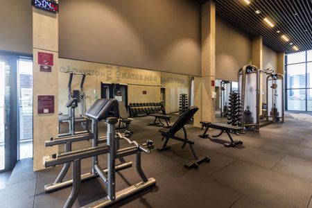 Studio para alugar com 33m², 1 quarto e 1 vaga Studio para alugar com 33m², 1 quarto e 1 vagaÁrea comum - Academia