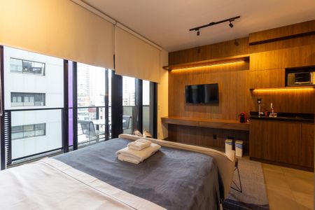 Studio para alugar com 33m², 1 quarto e 1 vaga Studio para alugar com 33m², 1 quarto e 1 vagaStudio