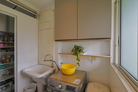 Apartamento para alugar com 240m², 4 quartos e 3 vagasÁrea de Serviço