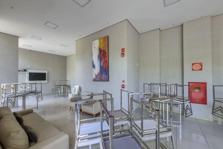 Apartamento para alugar com 240m², 4 quartos e 3 vagasÁrea comum - Salão de festas