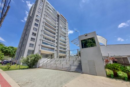 Apartamento para alugar com 240m², 4 quartos e 3 vagasFachada