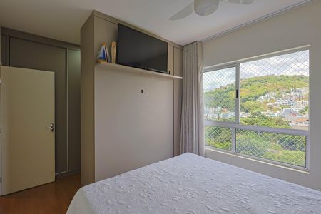 Apartamento para alugar com 240m², 4 quartos e 3 vagasQuarto 3 - Suíte