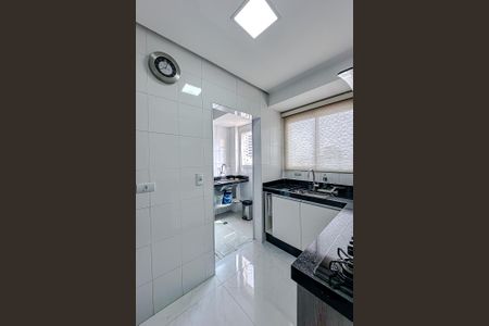 Apartamento à venda com 86m², 3 quartos e 2 vagasCozinha