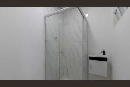 Casa para alugar com 300m², 6 quartos e 7 vagasBanheiro 1