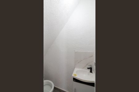 Casa para alugar com 300m², 6 quartos e 7 vagasBanheiro de Serviço