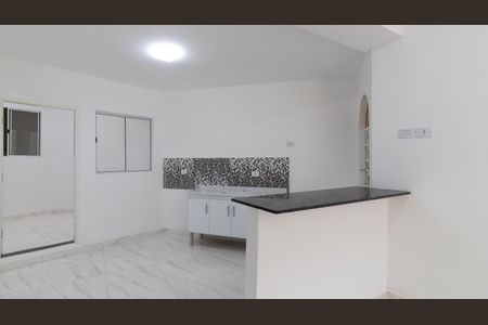 Casa para alugar com 300m², 6 quartos e 7 vagasCozinha