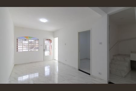 Casa para alugar com 300m², 6 quartos e 7 vagasSala