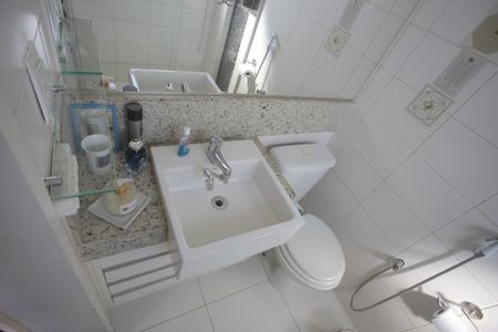 Apartamento à venda com 130m², 2 quartos e 3 vagasBanheiro da Suíte 1