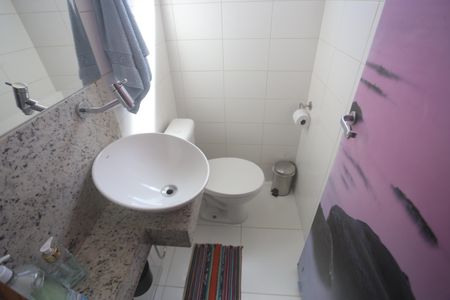 Apartamento à venda com 130m², 2 quartos e 3 vagasLavabo