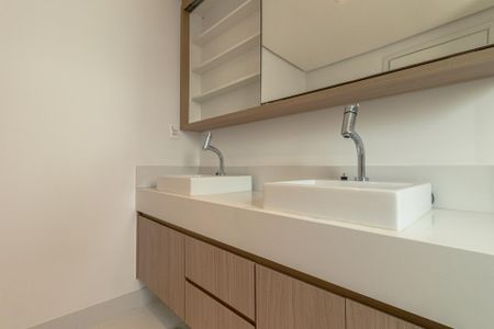 Apartamento à venda com 80m², 1 quarto e 1 vagaBanheiro da Suíte