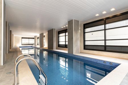 Apartamento à venda com 80m², 1 quarto e 1 vagaÁrea comum - Piscina coberta