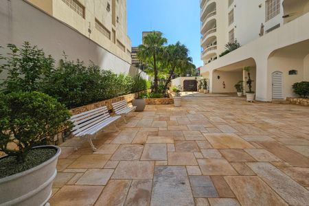 Apartamento para alugar com 133m², 2 quartos e 1 vagaÁrea de Lazer 