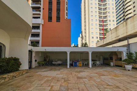 Apartamento para alugar com 133m², 2 quartos e 1 vagaÁrea de Lazer 