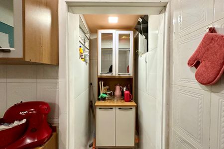 Casa à venda com 50m², 2 quartos e sem vaga Casa à venda com 50m², 2 quartos e sem vagaCozinha