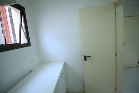 Apartamento à venda com 124m², 3 quartos e 2 vagasQuarto de Serviço