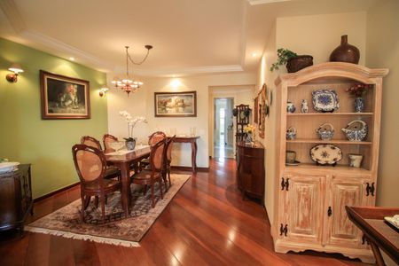 Apartamento à venda com 124m², 3 quartos e 2 vagasSala