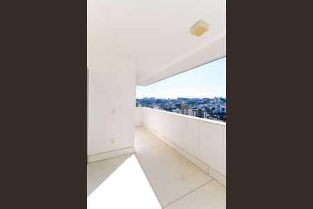 Apartamento à venda com 280m², 4 quartos e 5 vagas