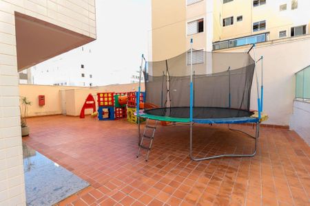 Apartamento à venda com 280m², 4 quartos e 5 vagas
