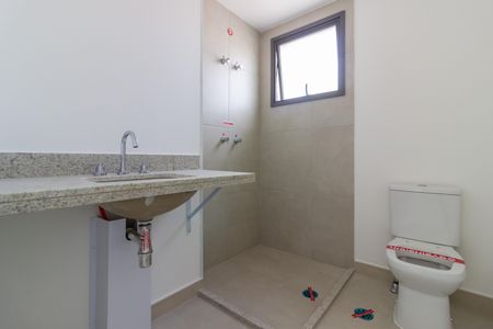 Apartamento à venda com 85m², 2 quartos e 1 vagaBanheiro da Suíte 2