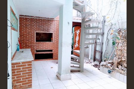 Casa à venda com 184m², 2 quartos e 1 vaga