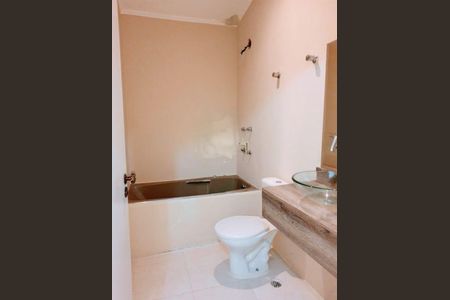 Casa à venda com 184m², 2 quartos e 1 vaga