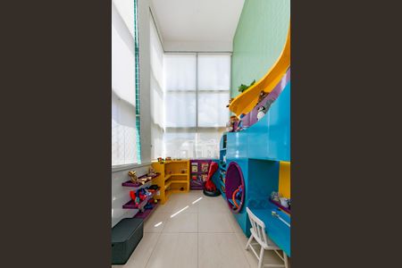 Apartamento à venda com 235m², 4 quartos e 4 vagas Apartamento à venda com 235m², 4 quartos e 4 vagasVaranda da Sala 1