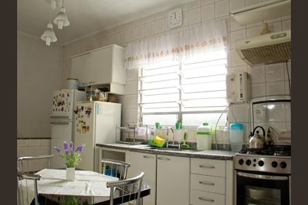 Casa para alugar com 198m², 3 quartos e 3 vagas