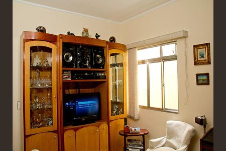 Casa para alugar com 198m², 3 quartos e 3 vagas