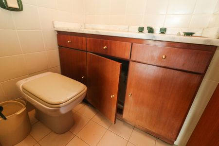 Apartamento à venda com 162m², 3 quartos e 1 vagaLavabo