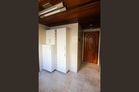 Apartamento à venda com 162m², 3 quartos e 1 vagaÁrea de Serviço