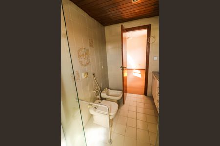 Apartamento à venda com 162m², 3 quartos e 1 vagaBanheiro da Suíte