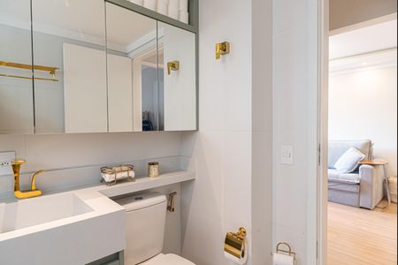 Apartamento à venda com 69m², 2 quartos e 1 vaga Apartamento à venda com 69m², 2 quartos e 1 vagaBanheiro