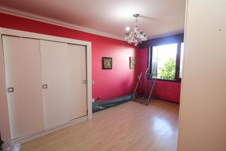 Apartamento à venda com 340m², 3 quartos e 2 vagasQuarto 2