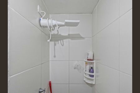 Apartamento para alugar com 34m², 2 quartos e sem vagaBanheiro