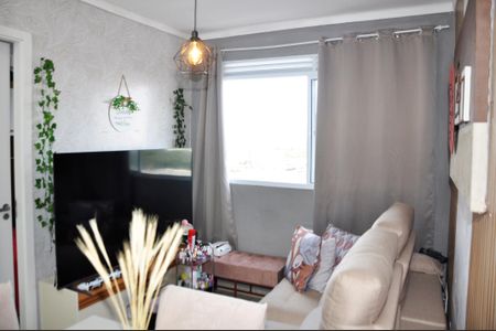 Sala de apartamento para alugar com 2 quartos, 34m² em Jardim Pereira Leite, São Paulo